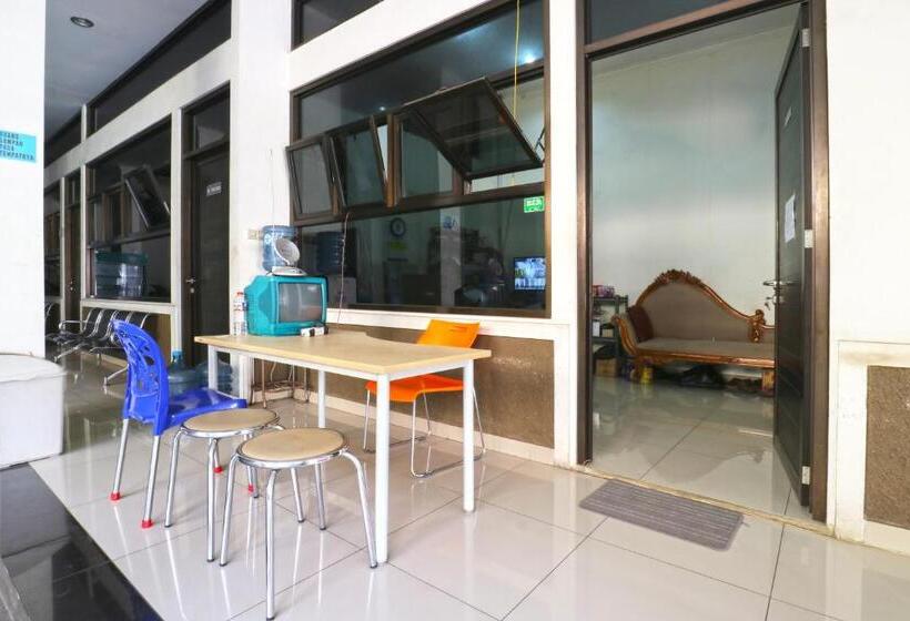 펜션 Saloka Guest House & Residence