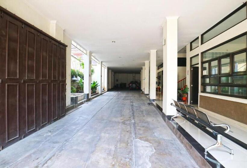 펜션 Saloka Guest House & Residence