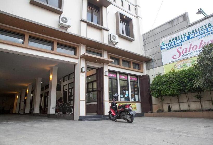 펜션 Saloka Guest House & Residence