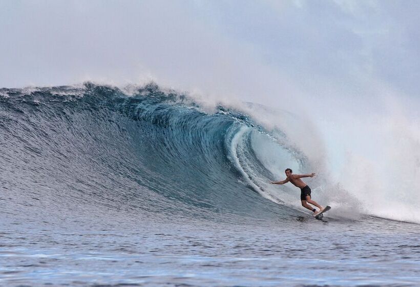 펜션 Simeulue Nanik Surfcamp