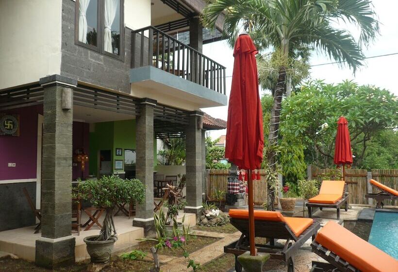 פנסיון Yunni Guesthouse