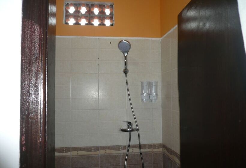 פנסיון Yunni Guesthouse