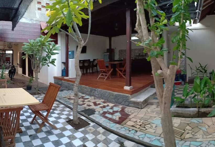 Pudi Dormitory   Hostel
