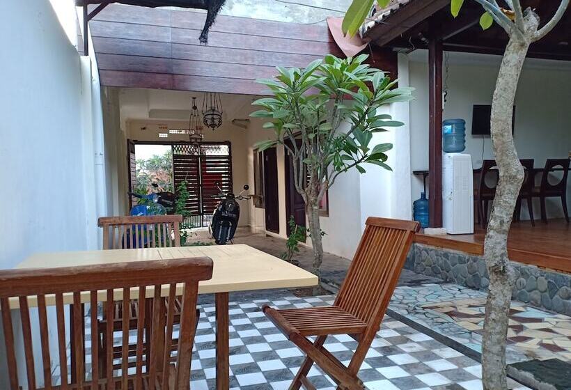 Pudi Dormitory   Hostel