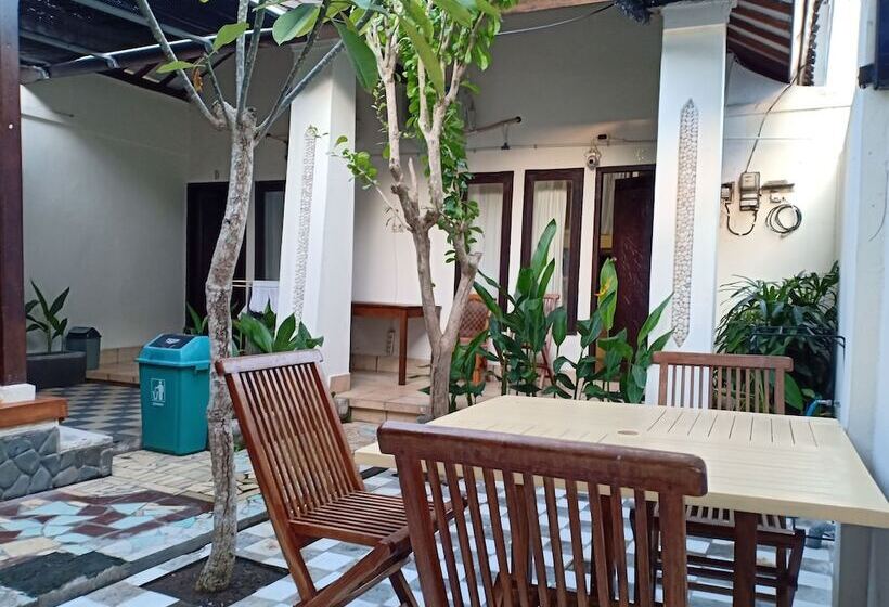 Pudi Dormitory   Hostel