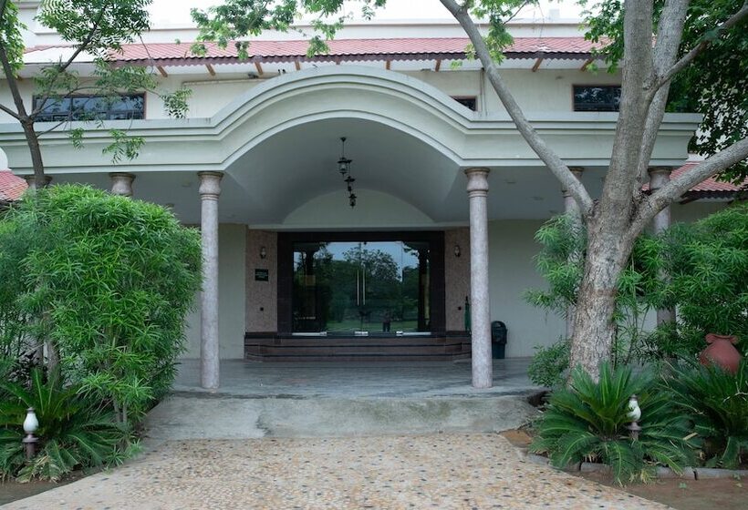 Курорт Nimba Wellness Retreat