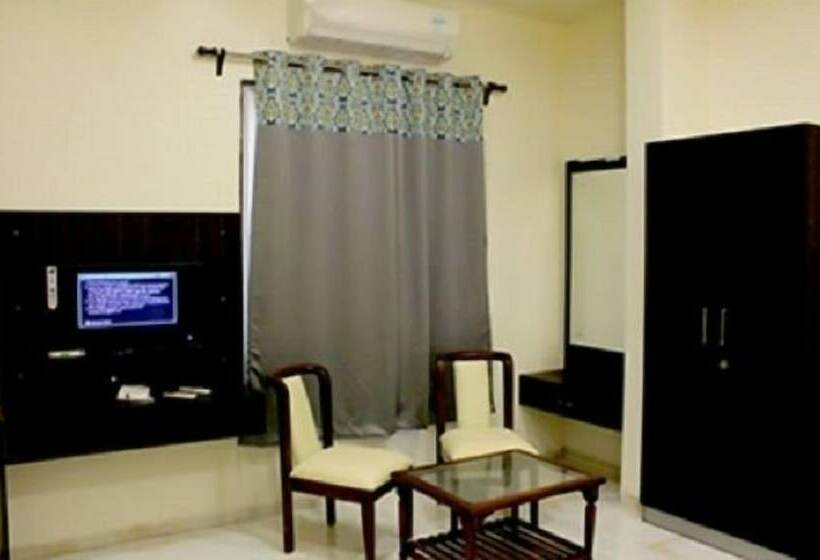 منتجع Tiger Inn