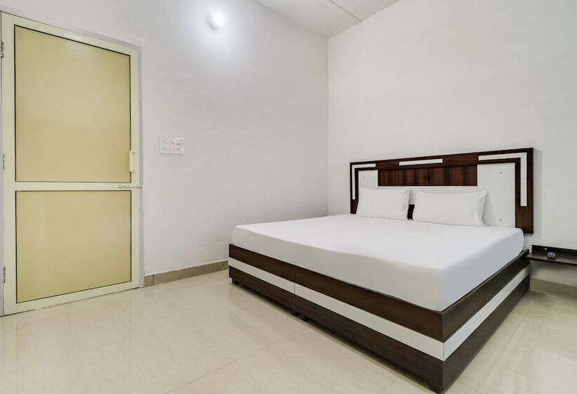 Spot On 48646 Hotel Gvrh