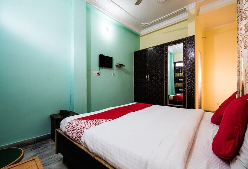 Viraj Hotel By Oyo Rooms