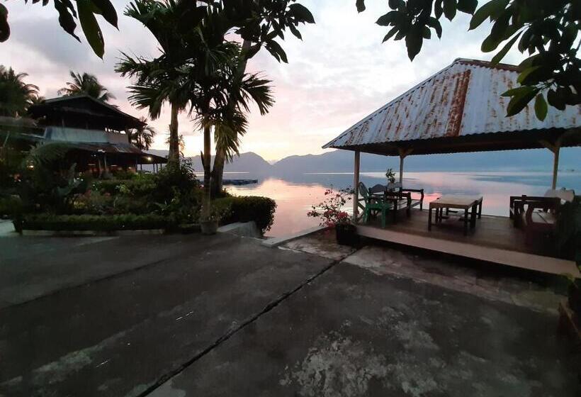 Общежитие Beach Guest House