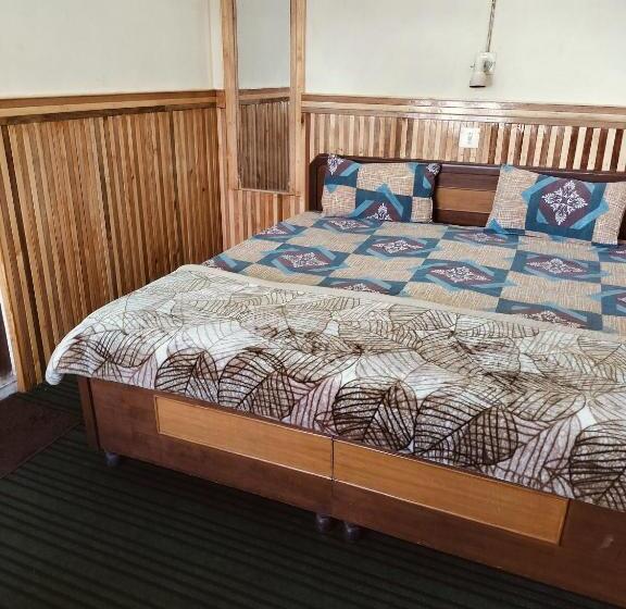 호스텔 Lovon Hotel And Restaurant