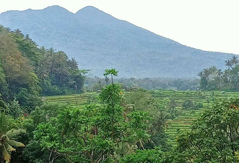 הוסטל Alamku Bungalow