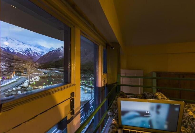 旅馆 Zostel Chitkul