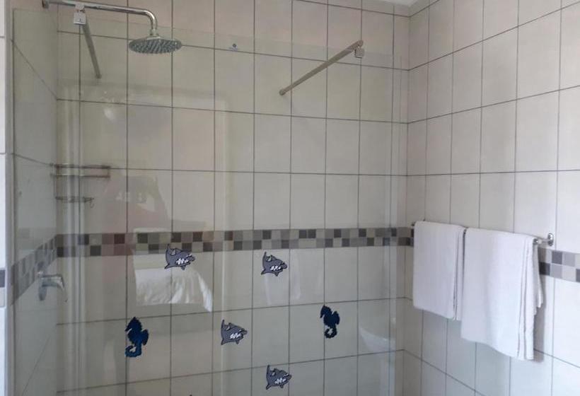 住宿加早餐  Die C Skulp