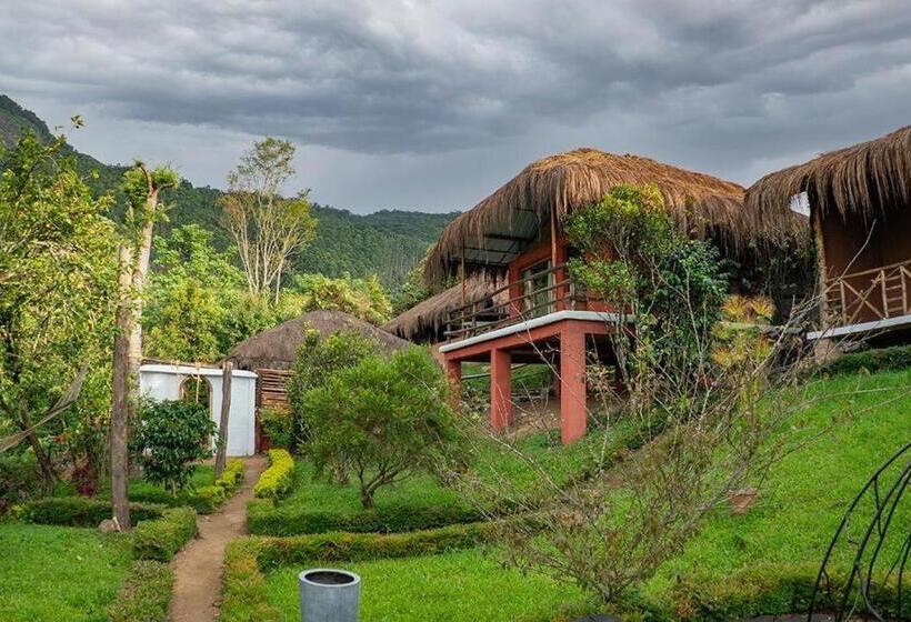 Deshadan Eco Valley Resort   An Eco Friendly Mud House