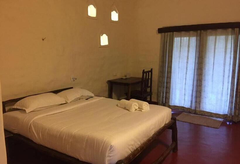 Deshadan Eco Valley Resort   An Eco Friendly Mud House