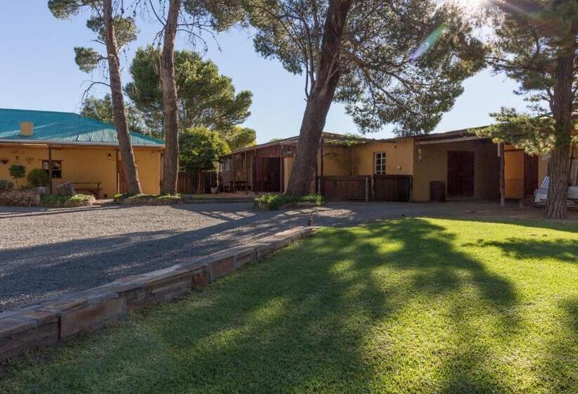 فندق Gamamadi Guest Farm