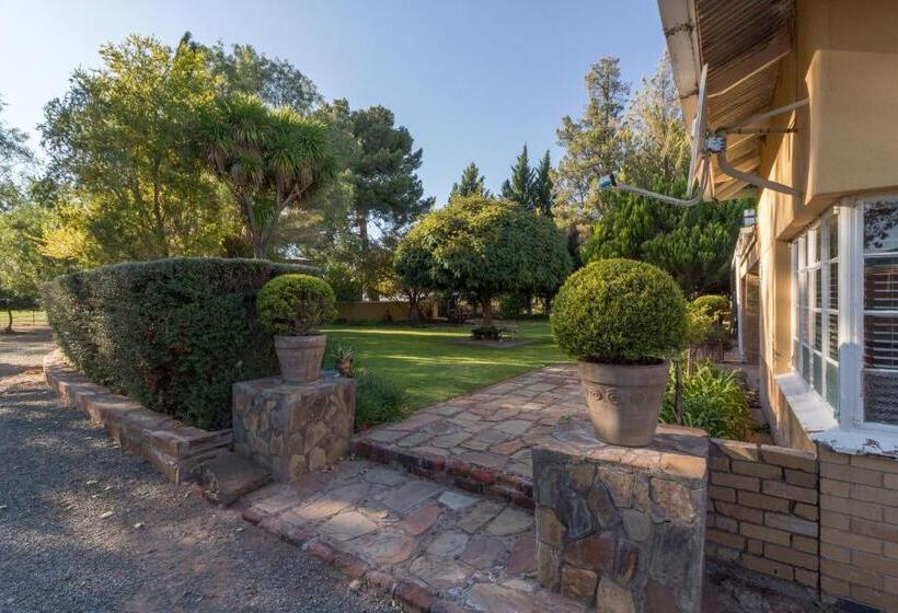 فندق Gamamadi Guest Farm