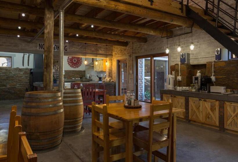 فندق Gamamadi Guest Farm