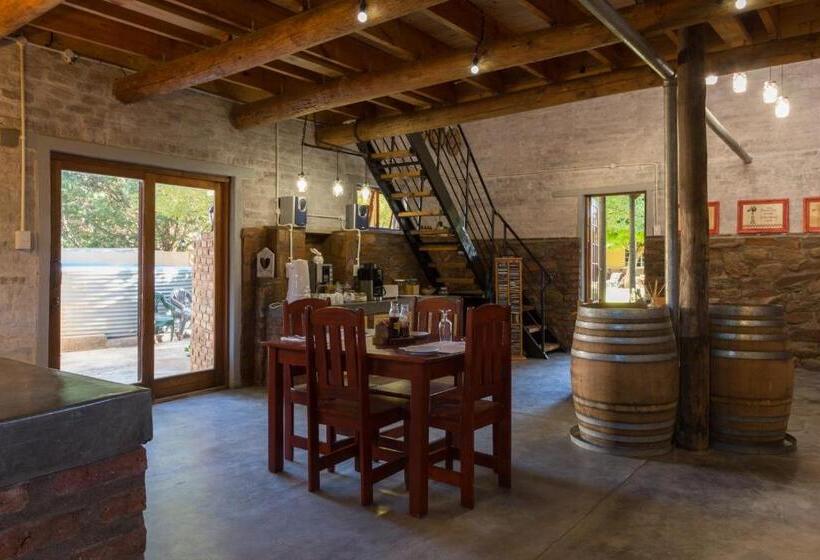 فندق Gamamadi Guest Farm