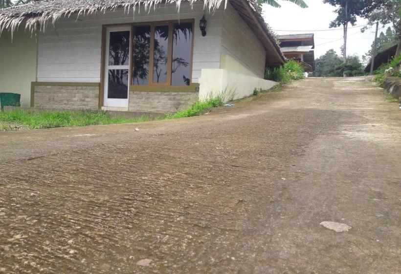 호텔 Oyo 2922 Wisma Kampoeng Ciherang