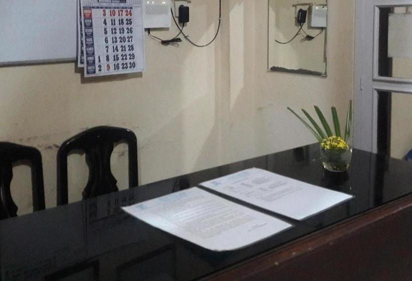 호텔 Oyo 2922 Wisma Kampoeng Ciherang