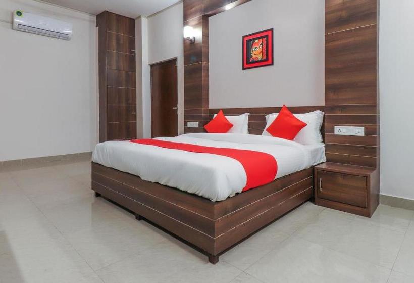 酒店 Oyo 64944 The Royal Palace