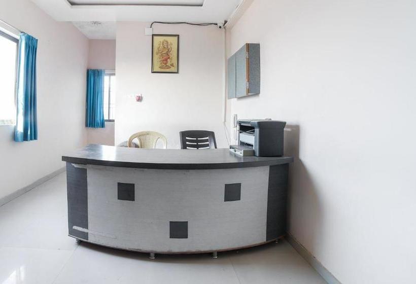 فندق Oyo 69652 Om Restaurant And Guest House