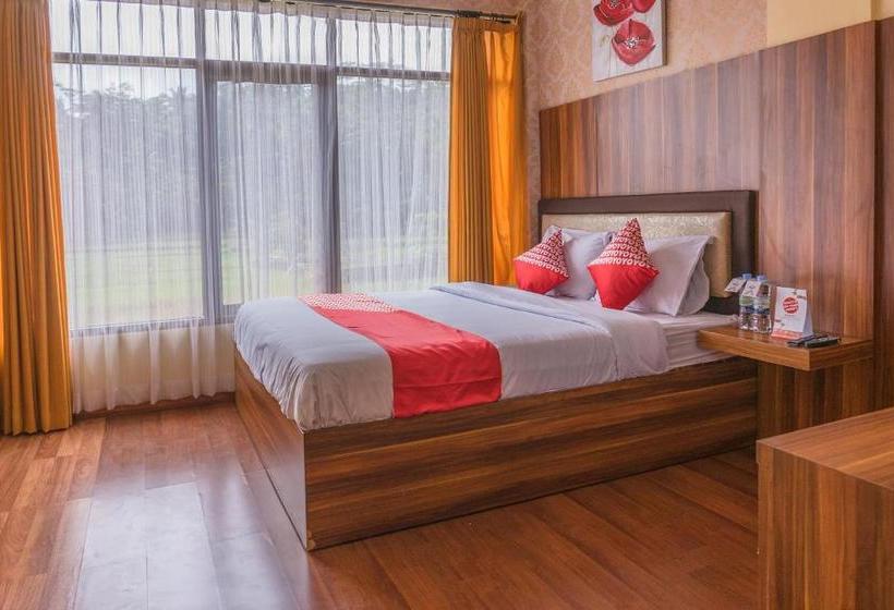 Отель Oyo 812 Tirta Bahari