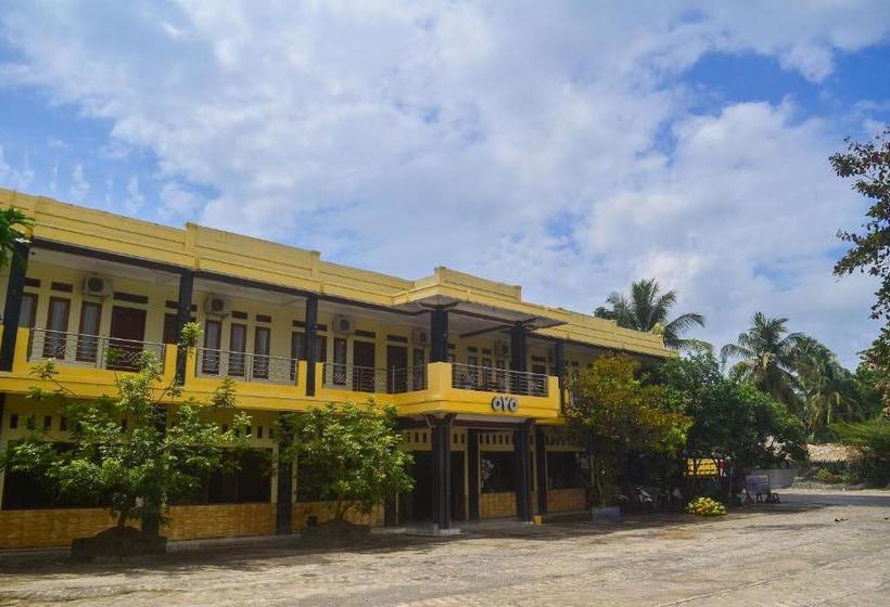 Отель Oyo 812 Tirta Bahari