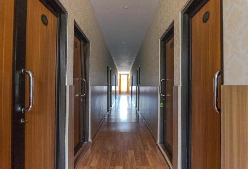 Отель Oyo 812 Tirta Bahari