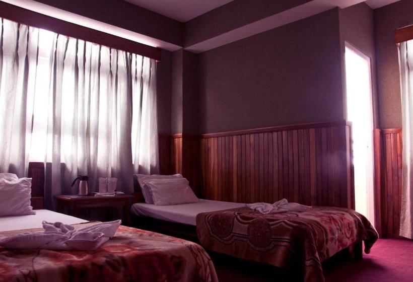 בית מלון כפרי Rabdentse Residency