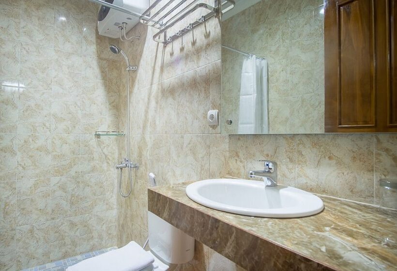 בית מלון כפרי Reddoorz Plus @ Pancer Door Beach