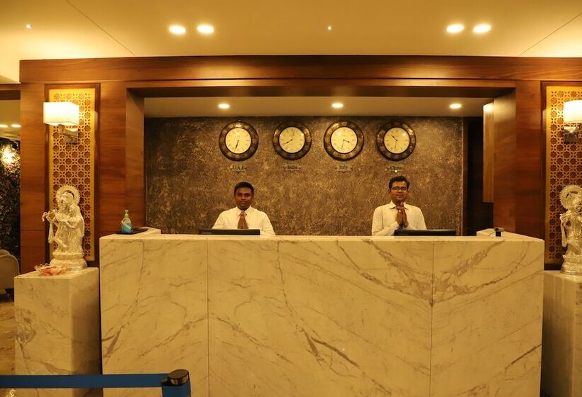 בית מלון כפרי Regenta Inn Morbi