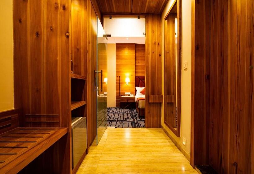 בית מלון כפרי Regenta Inn Morbi