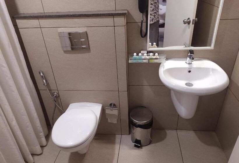 فندق Royal Residency