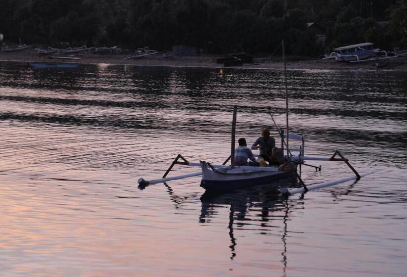 בית מלון כפרי Silver Fern Beach Retreat