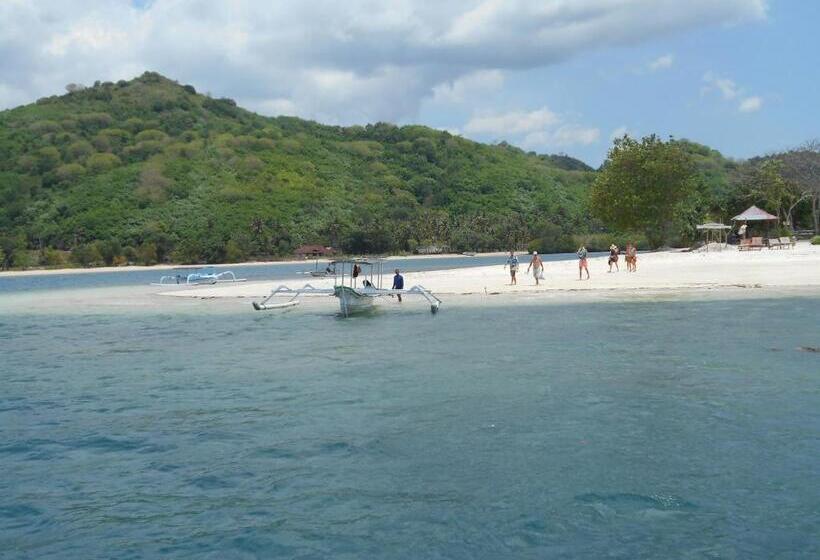 בית מלון כפרי Silver Fern Beach Retreat