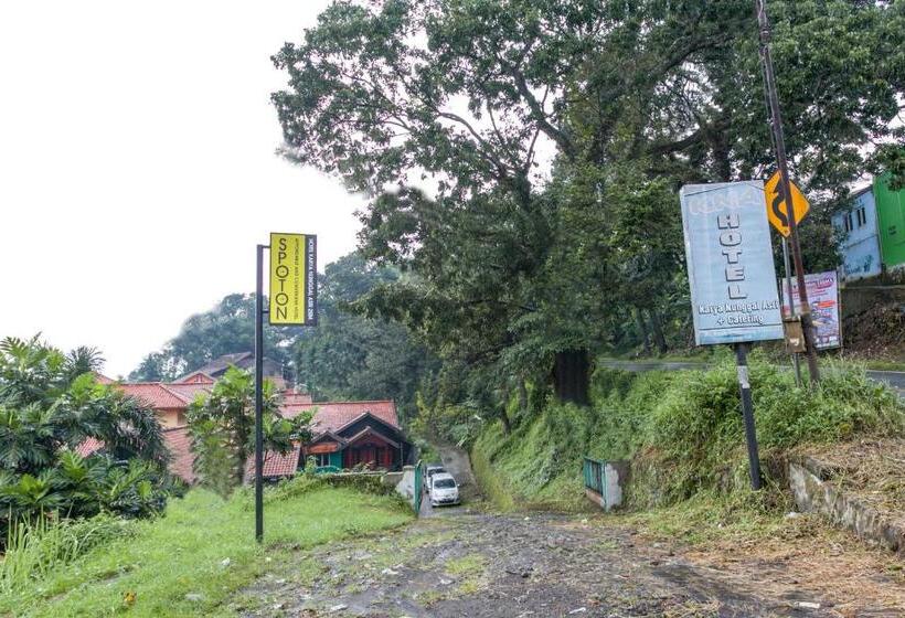 Spot On 2584 Hotel Karya Nunggal Asri