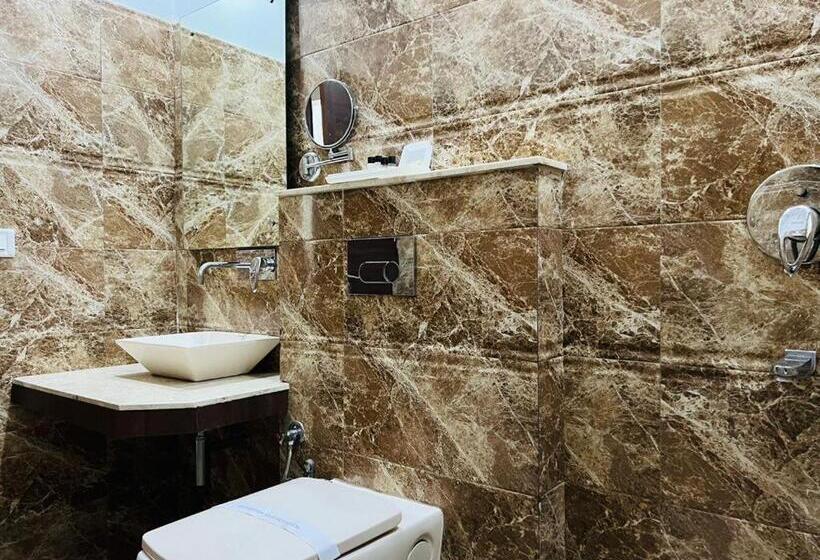 호텔 Whistling Greens