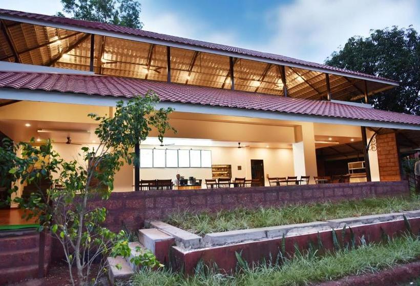 מוטל Riverside Inn