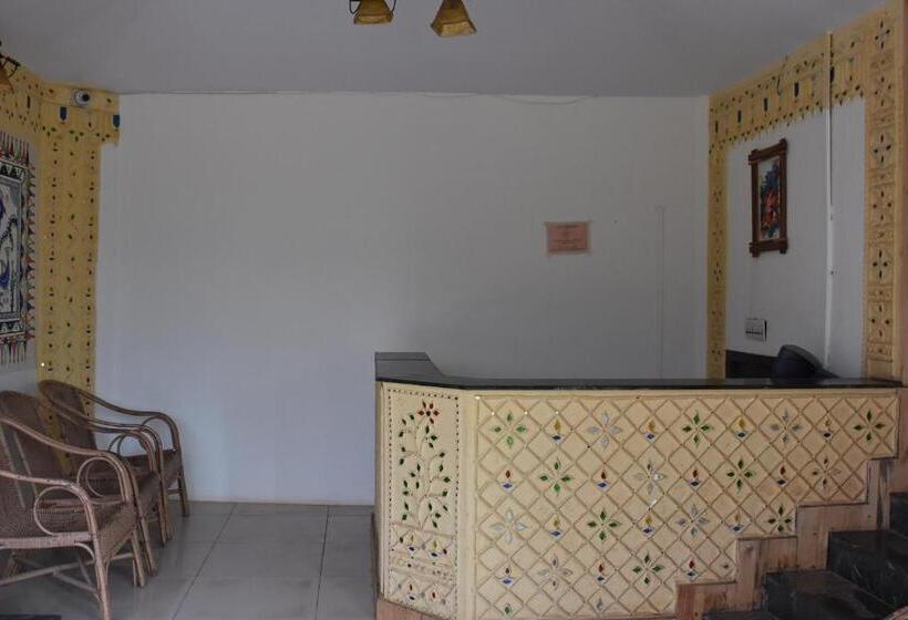 מוטל Riverside Inn