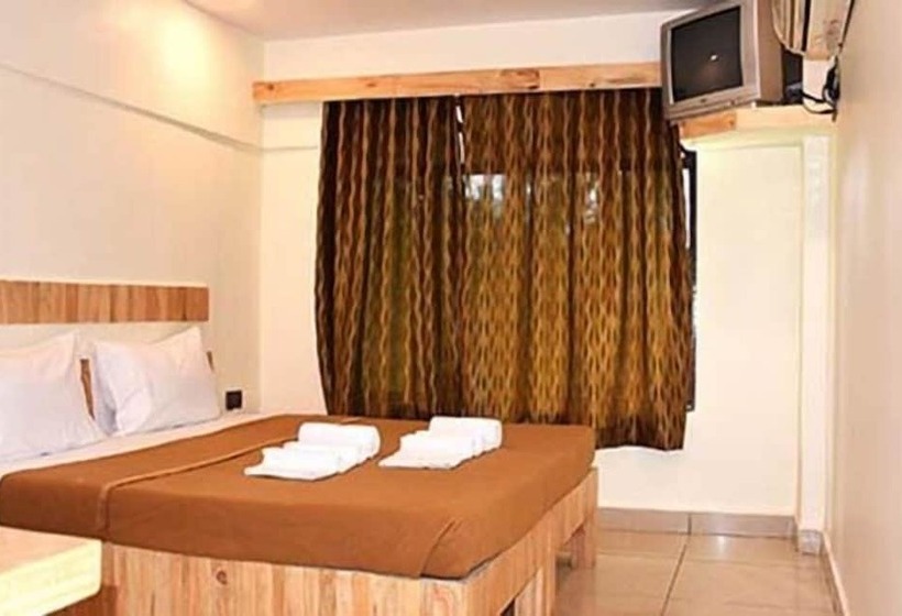 מוטל Riverside Inn