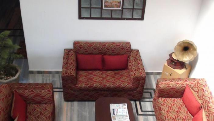 פנסיון Blessings Guest House