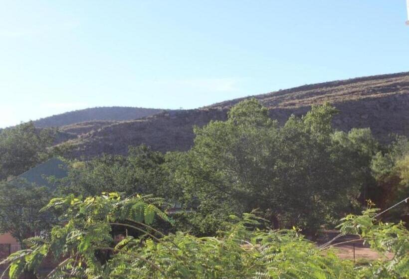 פנסיון Geluksdam Guest House