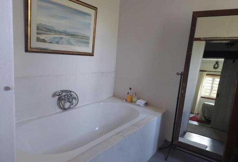 بنسيون Kimi's Cottage