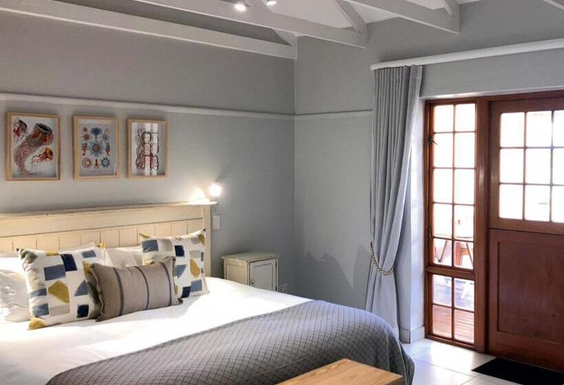 بنسيون Oyster Bay Lodge