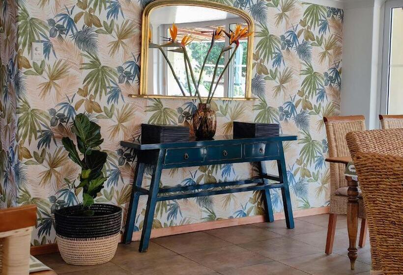 بنسيون Oyster Bay Lodge