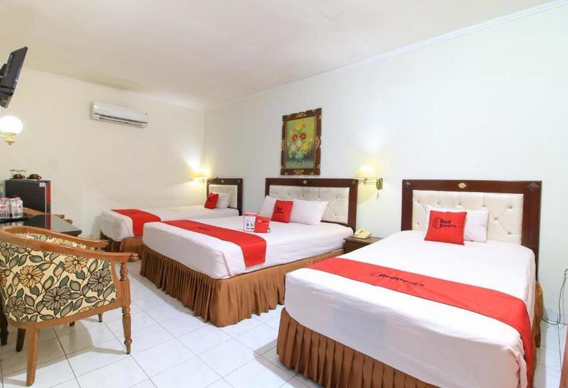 بنسيون Reddoorz At Hotel Putra Perdana Klaten