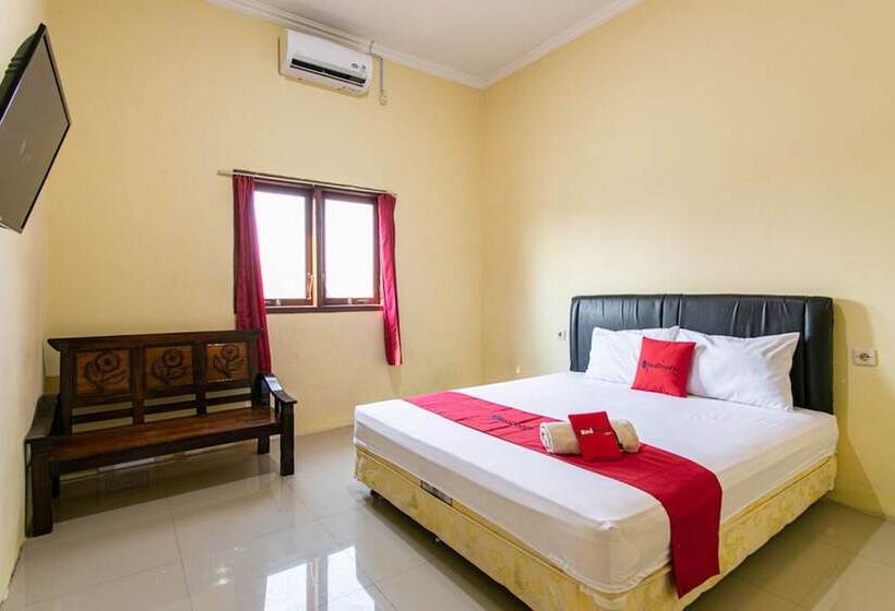 Пансион Reddoorz Near Prambanan Temple